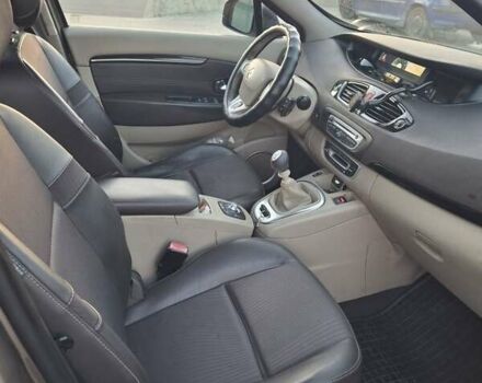 Серый Рено Гранд Сценик, объемом двигателя 1.6 л и пробегом 271 тыс. км за 7600 $, фото 9 на Automoto.ua