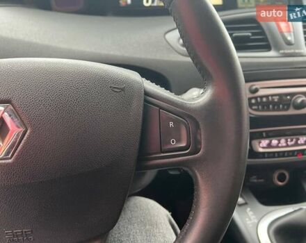 Серый Рено Гранд Сценик, объемом двигателя 1.46 л и пробегом 278 тыс. км за 8490 $, фото 20 на Automoto.ua
