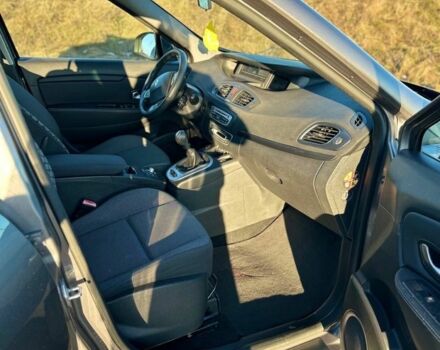 Серый Рено Гранд Сценик, объемом двигателя 1.5 л и пробегом 240 тыс. км за 7500 $, фото 21 на Automoto.ua