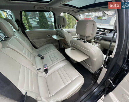 Серый Рено Гранд Сценик, объемом двигателя 1.6 л и пробегом 215 тыс. км за 6850 $, фото 32 на Automoto.ua