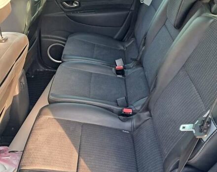 Серый Рено Гранд Сценик, объемом двигателя 1.87 л и пробегом 234 тыс. км за 6300 $, фото 6 на Automoto.ua