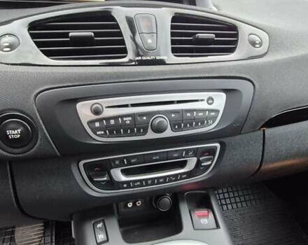 Серый Рено Гранд Сценик, объемом двигателя 1.6 л и пробегом 149 тыс. км за 8500 $, фото 24 на Automoto.ua