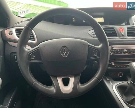 Серый Рено Гранд Сценик, объемом двигателя 1.46 л и пробегом 278 тыс. км за 8490 $, фото 15 на Automoto.ua