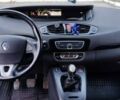 Серый Рено Гранд Сценик, объемом двигателя 1.6 л и пробегом 310 тыс. км за 7300 $, фото 10 на Automoto.ua