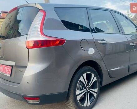 Серый Рено Гранд Сценик, объемом двигателя 1.6 л и пробегом 267 тыс. км за 8150 $, фото 10 на Automoto.ua