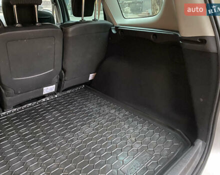 Сірий Рено Гранд Сценік, об'ємом двигуна 1.87 л та пробігом 220 тис. км за 8000 $, фото 48 на Automoto.ua