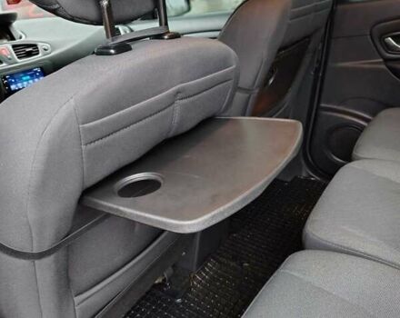 Серый Рено Гранд Сценик, объемом двигателя 1.5 л и пробегом 292 тыс. км за 6700 $, фото 28 на Automoto.ua