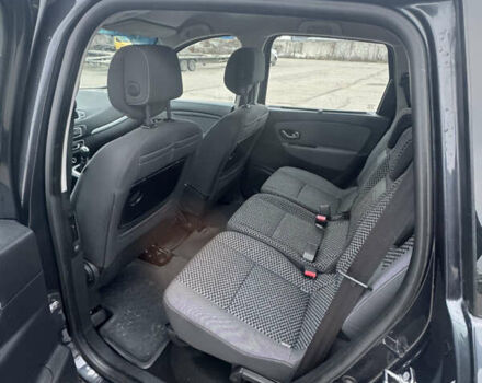 Сірий Рено Гранд Сценік, об'ємом двигуна 1.6 л та пробігом 219 тис. км за 9000 $, фото 46 на Automoto.ua