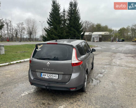 Серый Рено Гранд Сценик, объемом двигателя 1.46 л и пробегом 277 тыс. км за 6900 $, фото 7 на Automoto.ua