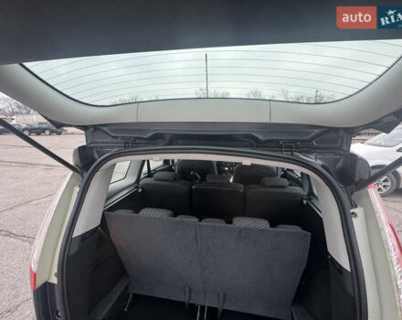 Сірий Рено Гранд Сценік, об'ємом двигуна 1.6 л та пробігом 219 тис. км за 9000 $, фото 55 на Automoto.ua