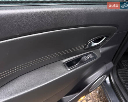 Серый Рено Гранд Сценик, объемом двигателя 1.6 л и пробегом 265 тыс. км за 7950 $, фото 32 на Automoto.ua