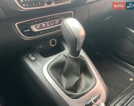 Серый Рено Гранд Сценик, объемом двигателя 1.46 л и пробегом 278 тыс. км за 8490 $, фото 32 на Automoto.ua