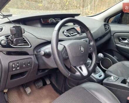 Серый Рено Гранд Сценик, объемом двигателя 1.6 л и пробегом 335 тыс. км за 7400 $, фото 43 на Automoto.ua