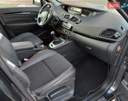 Серый Рено Гранд Сценик, объемом двигателя 1.6 л и пробегом 265 тыс. км за 7999 $, фото 15 на Automoto.ua