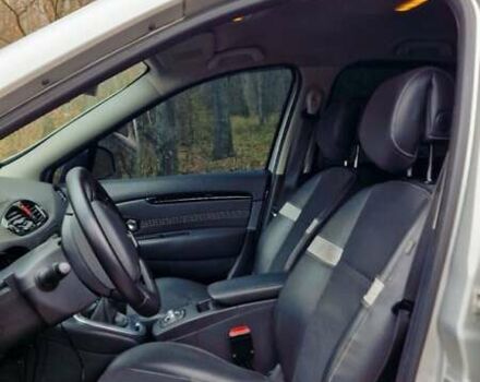 Серый Рено Гранд Сценик, объемом двигателя 1.6 л и пробегом 335 тыс. км за 7400 $, фото 53 на Automoto.ua