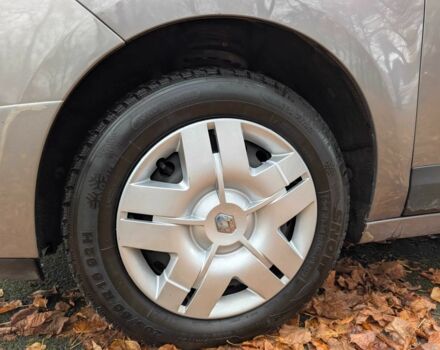 Серый Рено Гранд Сценик, объемом двигателя 1.5 л и пробегом 261 тыс. км за 5999 $, фото 16 на Automoto.ua