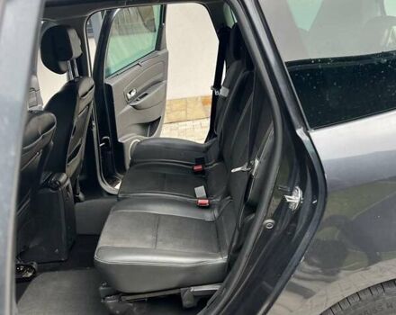 Сірий Рено Гранд Сценік, об'ємом двигуна 1.6 л та пробігом 242 тис. км за 8000 $, фото 10 на Automoto.ua