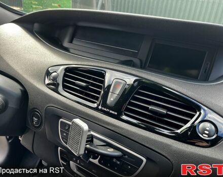 Серый Рено Гранд Сценик, объемом двигателя 1.6 л и пробегом 268 тыс. км за 8100 $, фото 6 на Automoto.ua