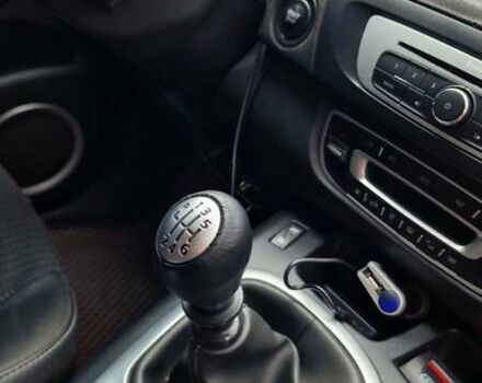 Серый Рено Гранд Сценик, объемом двигателя 1.6 л и пробегом 335 тыс. км за 7400 $, фото 20 на Automoto.ua