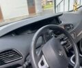 Сірий Рено Гранд Сценік, об'ємом двигуна 1.6 л та пробігом 242 тис. км за 8000 $, фото 17 на Automoto.ua