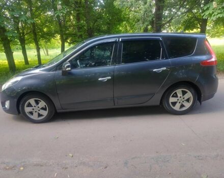 Серый Рено Гранд Сценик, объемом двигателя 0 л и пробегом 216 тыс. км за 6700 $, фото 7 на Automoto.ua