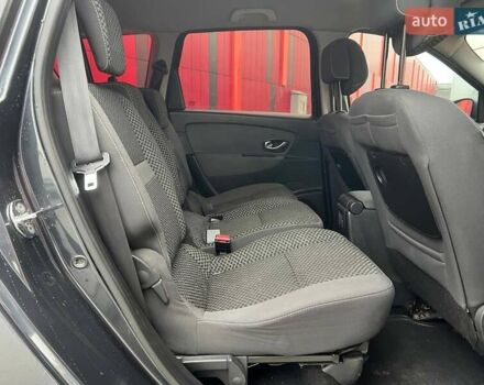 Серый Рено Гранд Сценик, объемом двигателя 1.46 л и пробегом 278 тыс. км за 8490 $, фото 8 на Automoto.ua