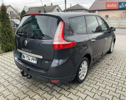 Серый Рено Гранд Сценик, объемом двигателя 1.6 л и пробегом 215 тыс. км за 6850 $, фото 10 на Automoto.ua