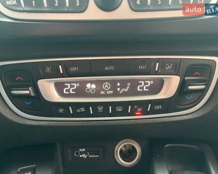 Серый Рено Гранд Сценик, объемом двигателя 1.46 л и пробегом 278 тыс. км за 8490 $, фото 28 на Automoto.ua