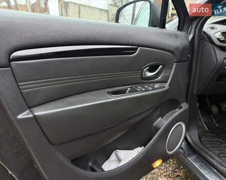 Серый Рено Гранд Сценик, объемом двигателя 1.6 л и пробегом 265 тыс. км за 7950 $, фото 17 на Automoto.ua