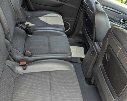 Сірий Рено Гранд Сценік, об'ємом двигуна 1.6 л та пробігом 269 тис. км за 6400 $, фото 8 на Automoto.ua