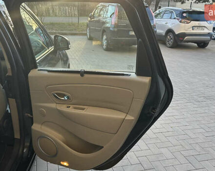 Сірий Рено Гранд Сценік, об'ємом двигуна 1.5 л та пробігом 262 тис. км за 6999 $, фото 18 на Automoto.ua