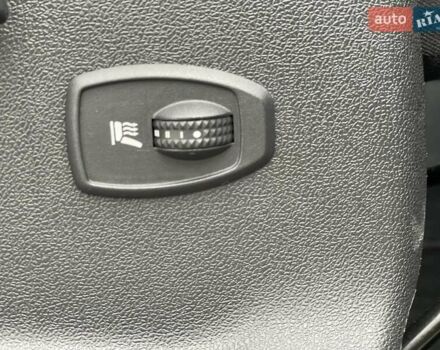 Серый Рено Гранд Сценик, объемом двигателя 2 л и пробегом 249 тыс. км за 8450 $, фото 28 на Automoto.ua