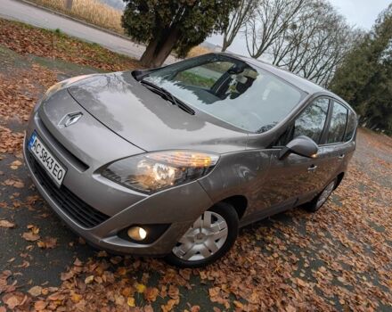 Серый Рено Гранд Сценик, объемом двигателя 1.5 л и пробегом 261 тыс. км за 5999 $, фото 2 на Automoto.ua