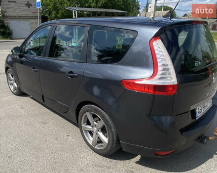 Сірий Рено Гранд Сценік, об'ємом двигуна 1.5 л та пробігом 244 тис. км за 7900 $, фото 2 на Automoto.ua