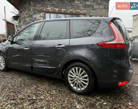 Серый Рено Гранд Сценик, объемом двигателя 1.6 л и пробегом 265 тыс. км за 7950 $, фото 4 на Automoto.ua