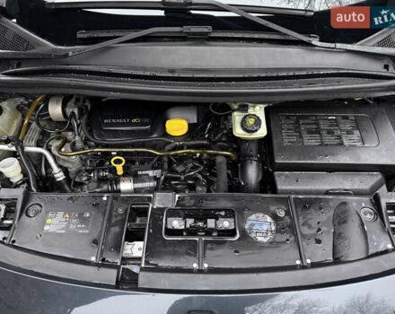 Серый Рено Гранд Сценик, объемом двигателя 1.6 л и пробегом 265 тыс. км за 7950 $, фото 54 на Automoto.ua
