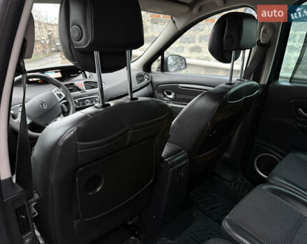 Серый Рено Гранд Сценик, объемом двигателя 1.6 л и пробегом 265 тыс. км за 7950 $, фото 34 на Automoto.ua