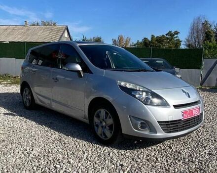 Рено Гранд Сценик 2011 в Днепре (Днепропетровске) на Automoto.ua Серый Рено Гранд Сценик, объемом двигателя 1.4 л и пробегом 177 тыс. км за 7400 $, фото 5 на Automoto.ua