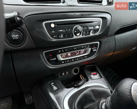 Серый Рено Гранд Сценик, объемом двигателя 1.6 л и пробегом 265 тыс. км за 7950 $, фото 26 на Automoto.ua