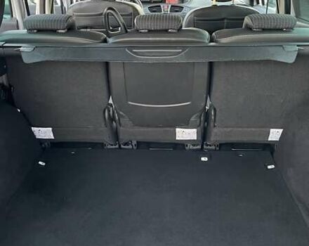 Сірий Рено Гранд Сценік, об'ємом двигуна 1.5 л та пробігом 392 тис. км за 7900 $, фото 9 на Automoto.ua