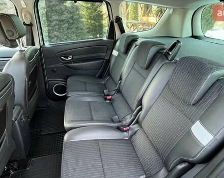 Сірий Рено Гранд Сценік, об'ємом двигуна 1.5 л та пробігом 392 тис. км за 7900 $, фото 10 на Automoto.ua