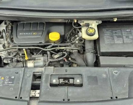 Серый Рено Гранд Сценик, объемом двигателя 1.6 л и пробегом 149 тыс. км за 8500 $, фото 39 на Automoto.ua