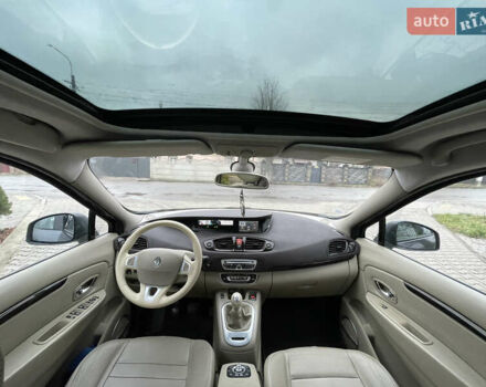 Серый Рено Гранд Сценик, объемом двигателя 1.6 л и пробегом 215 тыс. км за 6850 $, фото 25 на Automoto.ua