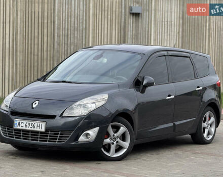 Серый Рено Гранд Сценик, объемом двигателя 1.9 л и пробегом 330 тыс. км за 6650 $, фото 3 на Automoto.ua