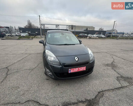 Сірий Рено Гранд Сценік, об'ємом двигуна 1.6 л та пробігом 219 тис. км за 9000 $, фото 15 на Automoto.ua