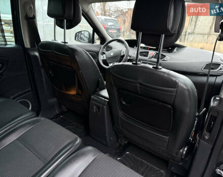 Серый Рено Гранд Сценик, объемом двигателя 1.6 л и пробегом 265 тыс. км за 7950 $, фото 46 на Automoto.ua