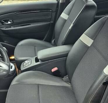 Серый Рено Гранд Сценик, объемом двигателя 1.6 л и пробегом 149 тыс. км за 8500 $, фото 19 на Automoto.ua