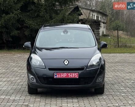 Сірий Рено Гранд Сценік, об'ємом двигуна 1.6 л та пробігом 218 тис. км за 7650 $, фото 1 на Automoto.ua