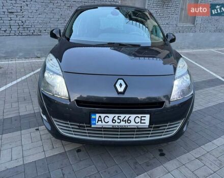 Серый Рено Гранд Сценик, объемом двигателя 1.46 л и пробегом 318 тыс. км за 7800 $, фото 1 на Automoto.ua