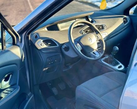 Серый Рено Гранд Сценик, объемом двигателя 1.5 л и пробегом 240 тыс. км за 7500 $, фото 9 на Automoto.ua